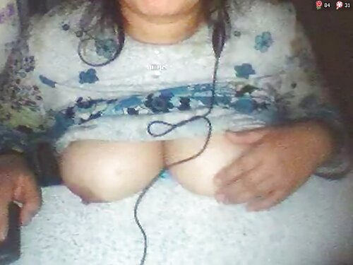 गोरा हूची ब्रुकलिनले ...